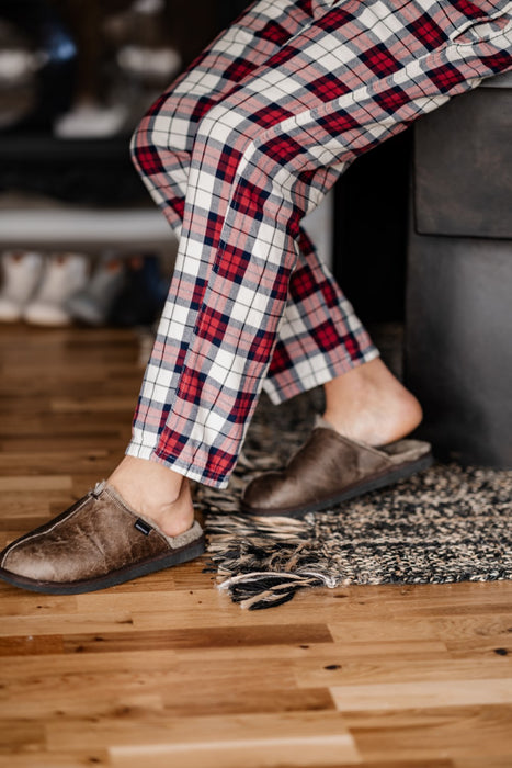 Men's Shepherd Hugo soft sheepskin slippers for a snug fit and warmth