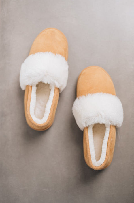 Tan colour sheepskin slippers with Sole for womens