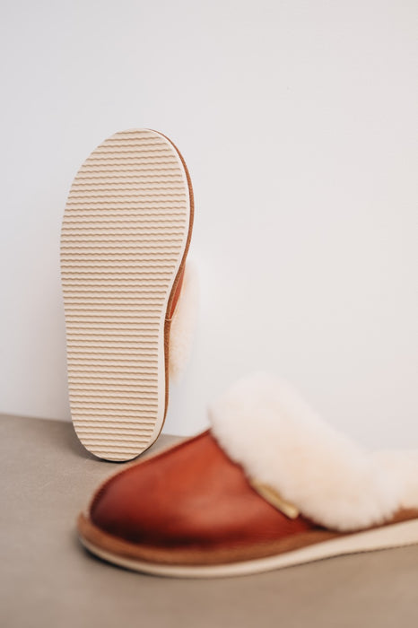 Women's Sheepskin Mule Slippers | GWEN