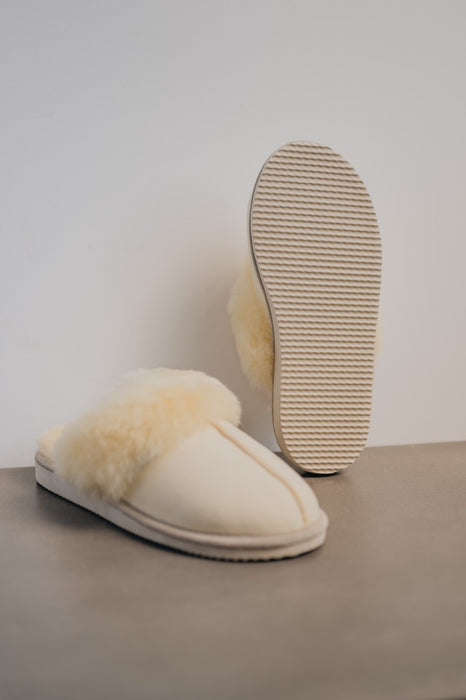 Women's Sheepskin Mule Slippers | GWEN